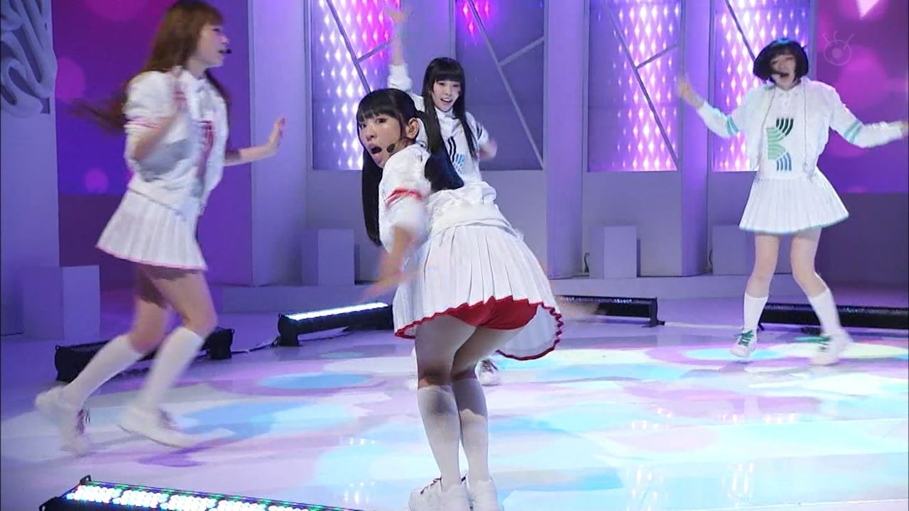 声優 パンチラ画像!貴重お宝パンツにエロハプニング♡下着グラビア写真集も抜けるぜ!!【動画あり】057