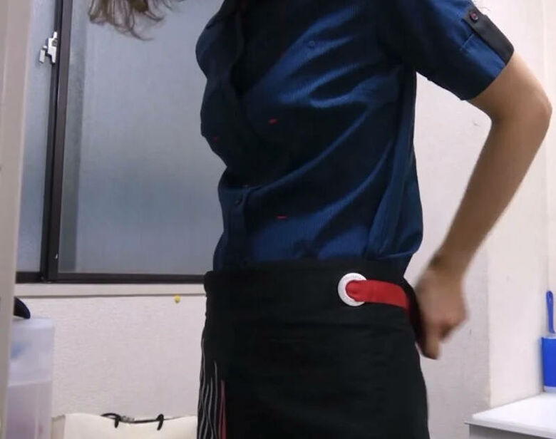 着替え 盗撮画像だぜ!エロいお尻やパンツに大興奮♡見ちゃいけない…思うともっと興奮します😍053