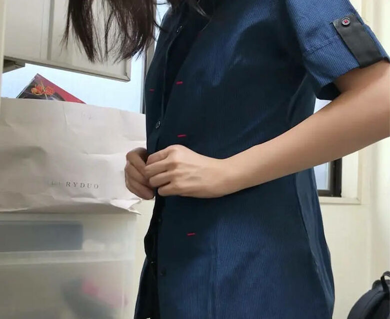 着替え 盗撮画像だぜ!エロいお尻やパンツに大興奮♡見ちゃいけない…思うともっと興奮します😍079