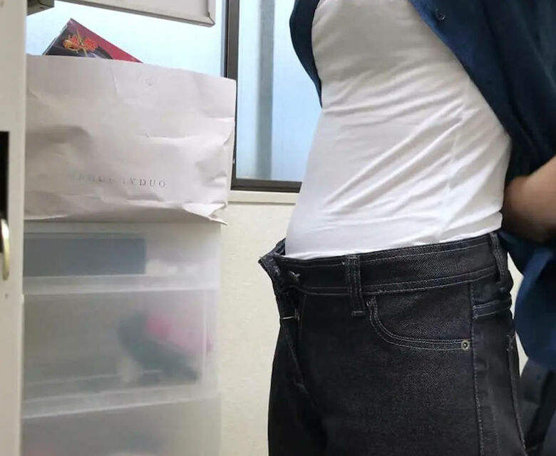 着替え 盗撮画像だぜ!エロいお尻やパンツに大興奮♡見ちゃいけない…思うともっと興奮します😍080