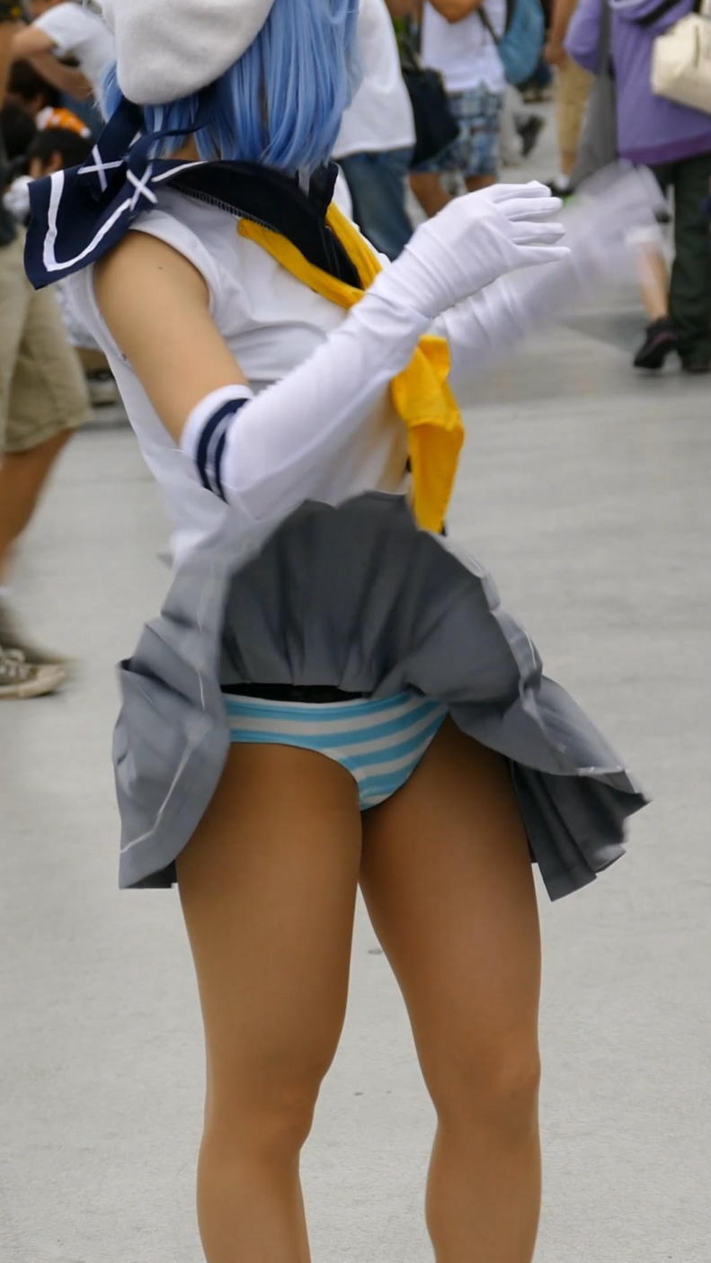 コスプレイヤー 風パンチラ!自然の奇跡に感謝するぜ!!004