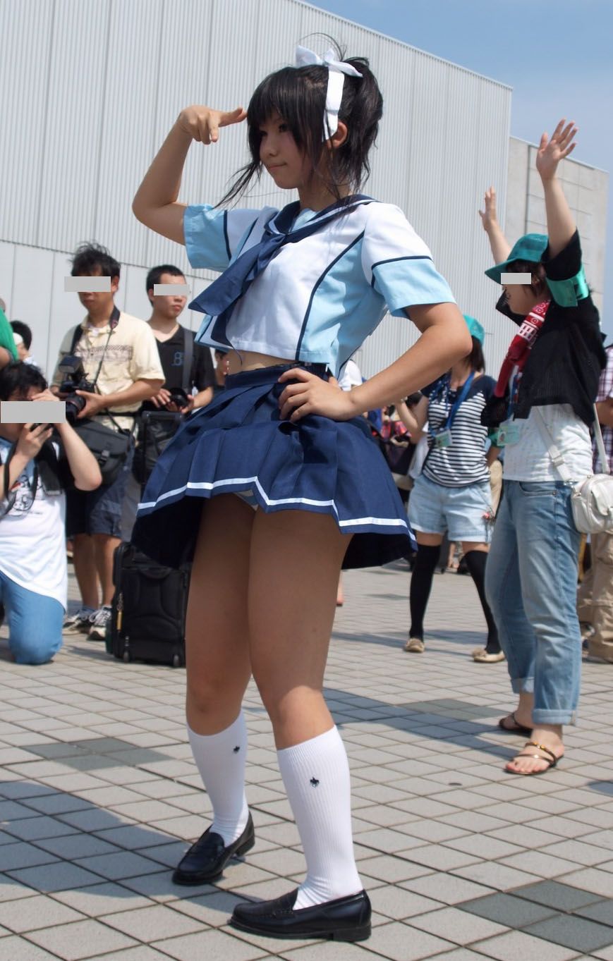 コスプレイヤー 風パンチラ!自然の奇跡に感謝するぜ!!006