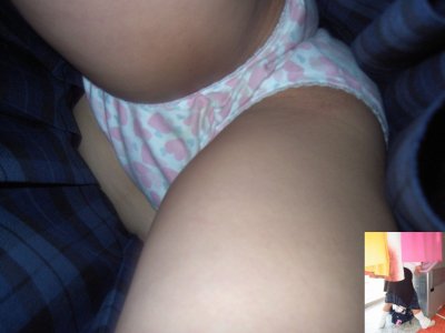 パンチラが抜ける逆さ撮り盗撮エロ動画像Vol.57_018枚目