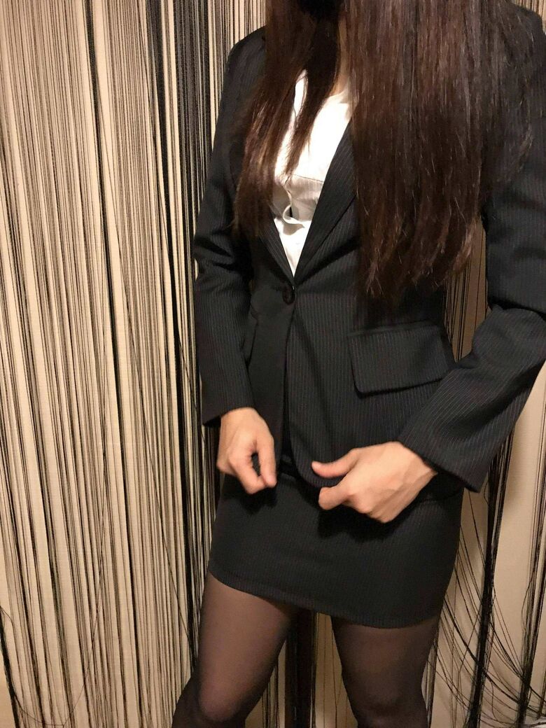 リクルートスーツ パンチラ画像!新卒女子の盗撮パンツに大興奮♡生々しくてエロいぜ!!080枚目