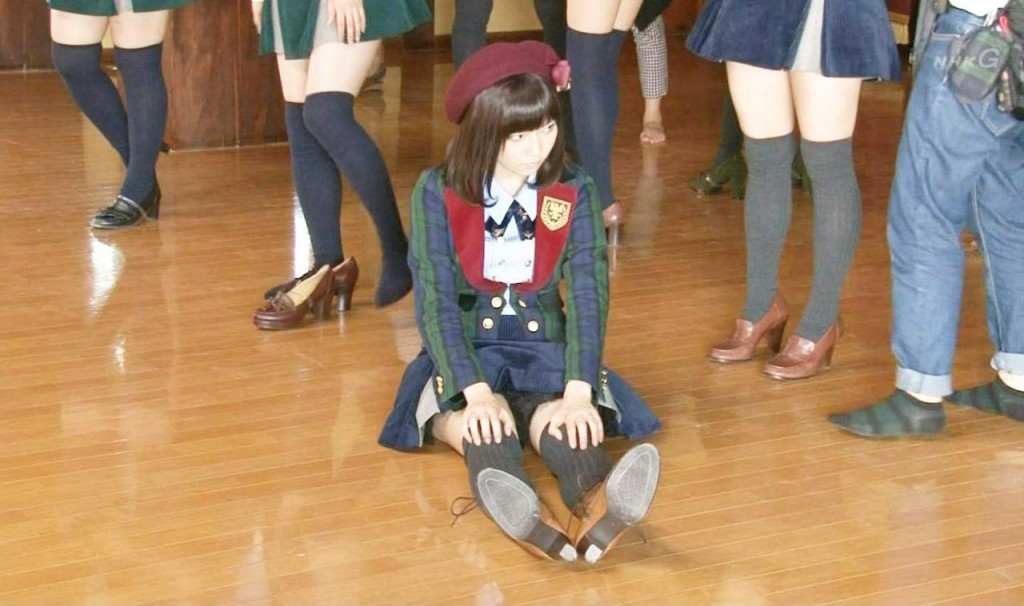 AKB48島崎遥香のパンチラ画像を集めてみた (GIFあり)006