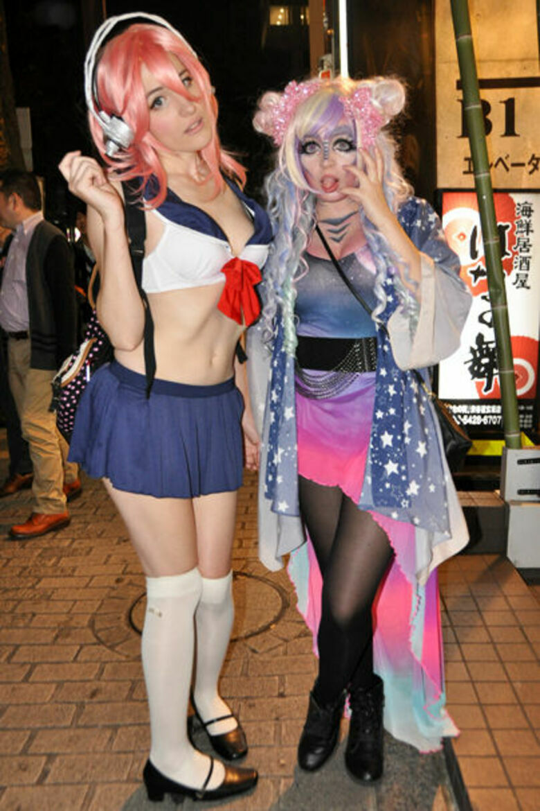 渋谷 パンチラ♡ハロウィン🎃パンツ画像だぜ!!コスプレ女子のぱんちらや下着が抜けちゃいます♬090枚目