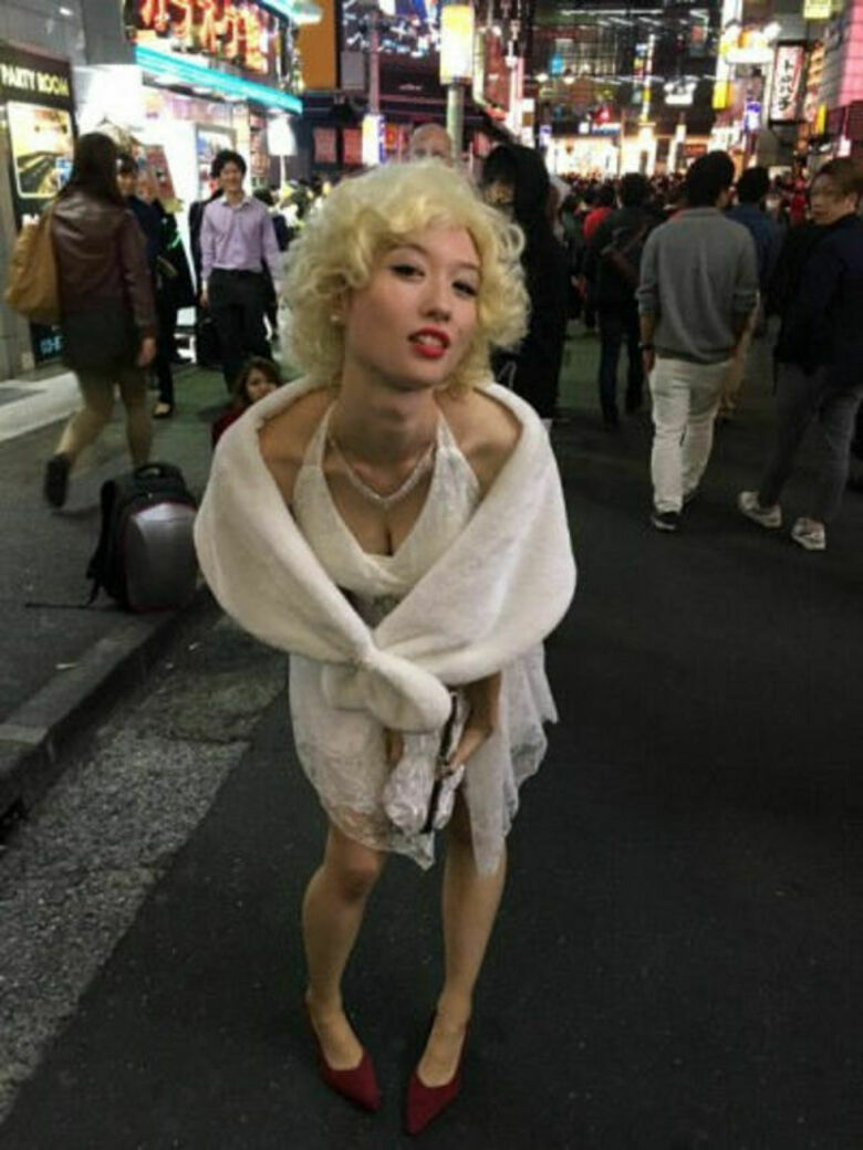 渋谷 パンチラ♡ハロウィン🎃パンツ画像だぜ!!コスプレ女子のぱんちらや下着が抜けちゃいます♬102枚目