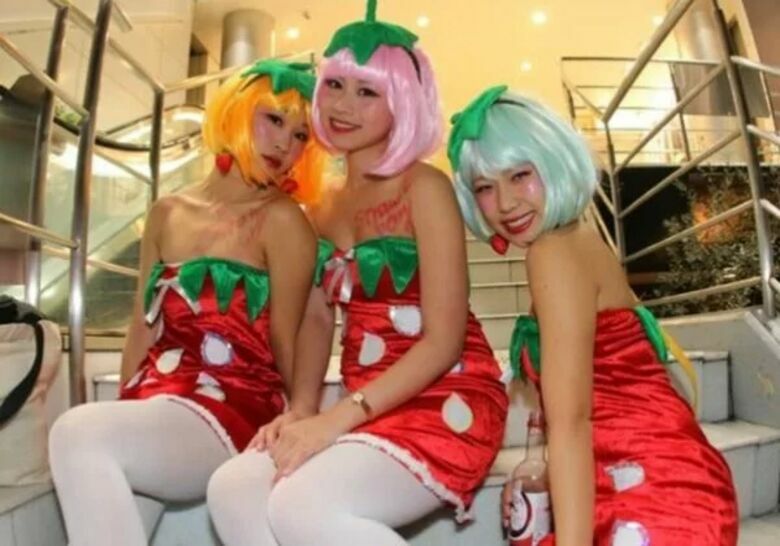 渋谷 パンチラ♡ハロウィン🎃パンツ画像だぜ!!コスプレ女子のぱんちらや下着が抜けちゃいます♬113枚目