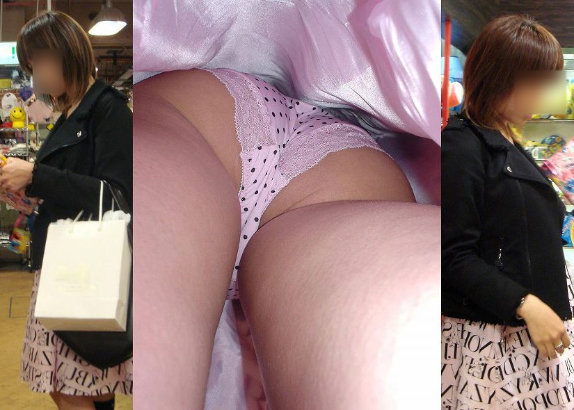 雑貨屋で商品見てる女性の逆さ撮りパンチラ盗撮エロ画像【厳選10枚】008枚目